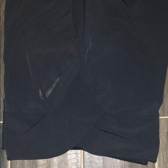 Nike Shorts - Picture 9 of 9